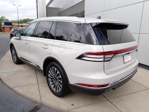 2023 Lincoln Aviator Reserve AWD