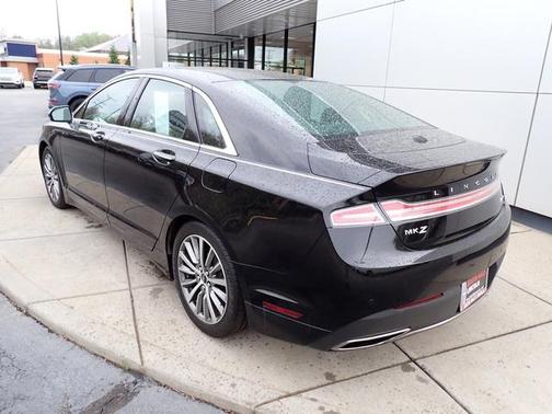2020 Lincoln MKZ Standard