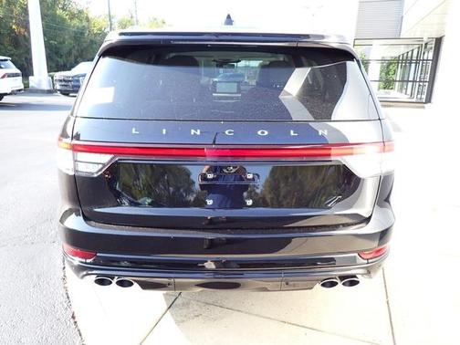 2025 Lincoln Aviator Premiere