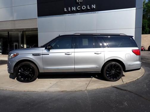 2021 Lincoln Navigator L Black Label