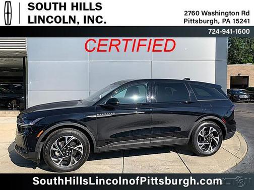 Infinite Black Metallic 2024 Lincoln Nautilus Premiere