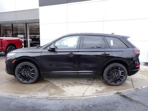 2025 Lincoln Corsair Premiere