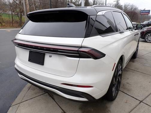 2026 Lincoln Nautilus Black Label