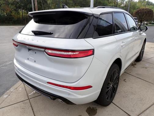 2025 Lincoln Corsair Premiere