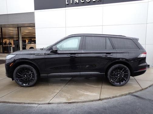 2025 Lincoln Aviator Reserve AWD