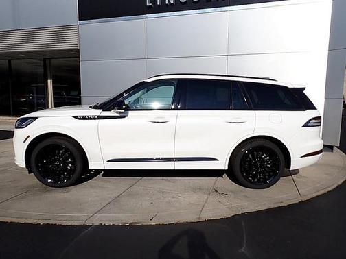 2025 Lincoln Aviator Reserve AWD