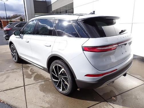 2026 Lincoln Corsair Reserve