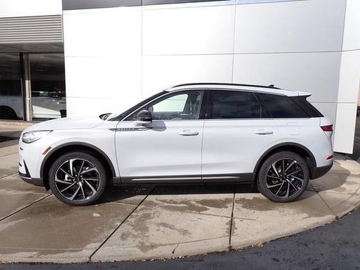 2026 Lincoln Corsair Reserve