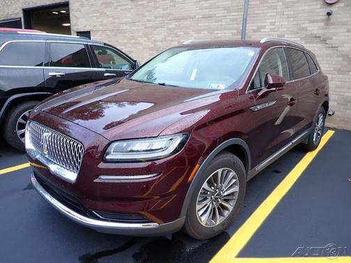2022 Lincoln Nautilus Standard