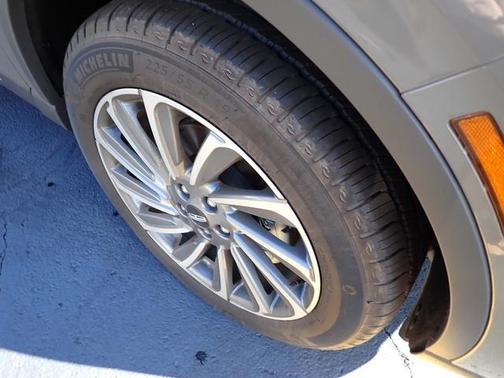 2025 Lincoln Corsair Reserve