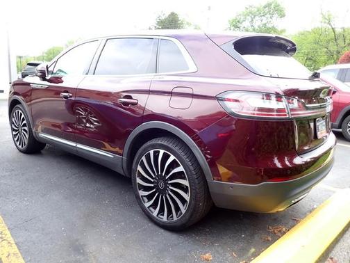 2021 Lincoln Nautilus Black Label