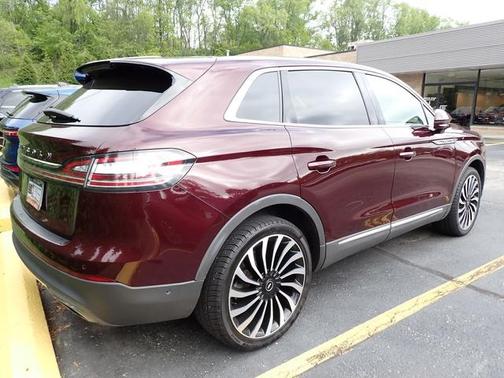 2021 Lincoln Nautilus Black Label