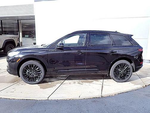 2026 Lincoln Corsair Reserve