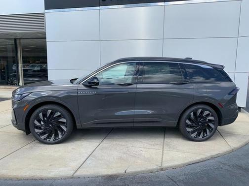 Dark Gray 2026 Lincoln Nautilus Black Label