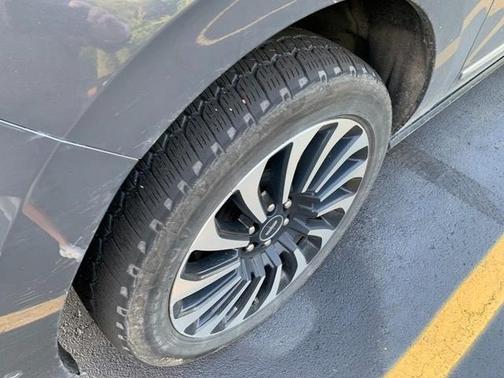 Chrome 2022 Lincoln Navigator Black Label