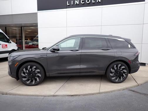 2025 Lincoln Nautilus Black Label