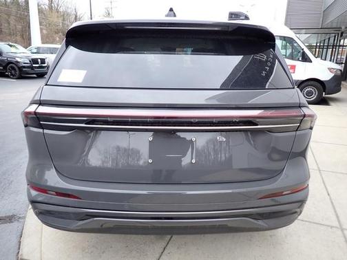 2025 Lincoln Nautilus Black Label