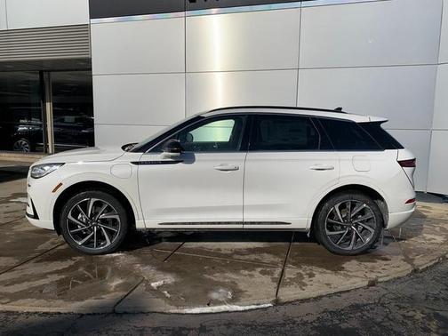 2026 Lincoln Corsair Grand Touring