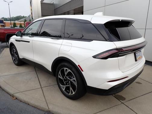 2025 Lincoln Nautilus Premiere