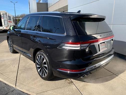 Infinite Black Metallic 2023 Lincoln Aviator Black Label Grand Touring