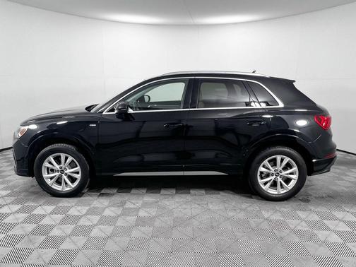 2023 Audi Q3 45 S line Premium Plus