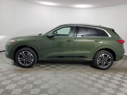 District Green Metallic 2026 Audi Q5 Premium TFSI quattro S tronic