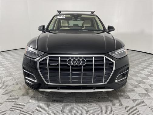 Brilliant Black 2021 Audi Q5 45 Premium