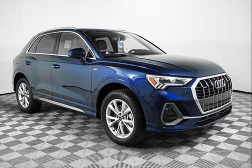 2025 Audi Q3 45 S line Premium Plus