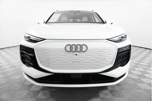 2025 Audi Q6 e-tron Premium