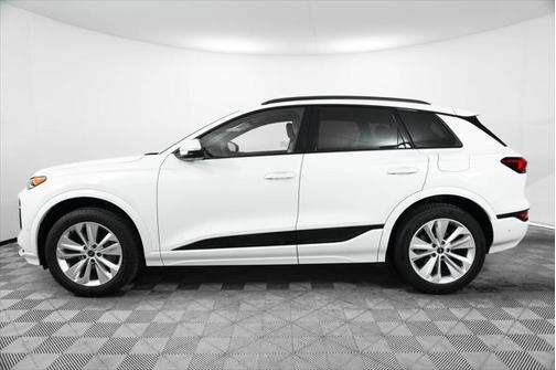 2025 Audi Q6 e-tron Premium