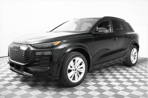 2025 Audi Q6 e-tron Premium Plus