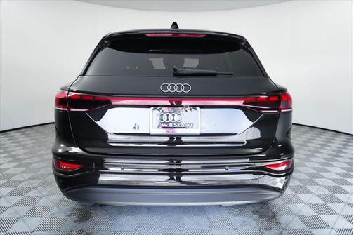 2025 Audi Q6 e-tron Premium Plus
