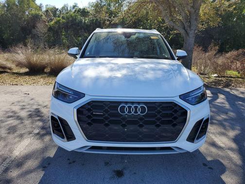 2023 Audi Q5 45 S line Premium Plus