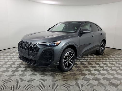 Daytona Gray Pearl Effect 2026 Audi Q5 Sportback Premium Plus TFSI quattro S tronic