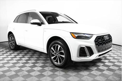 2024 Audi Q5 45 S line Premium