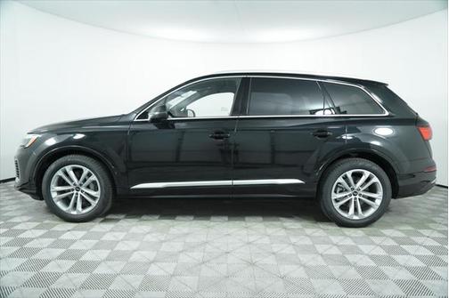 2025 Audi Q7 55 Prestige