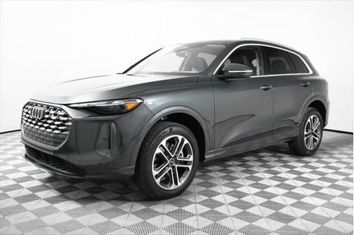 2025 Audi Q5 Premium