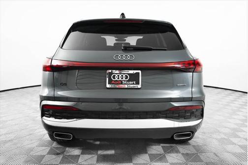 2025 Audi Q5 Premium