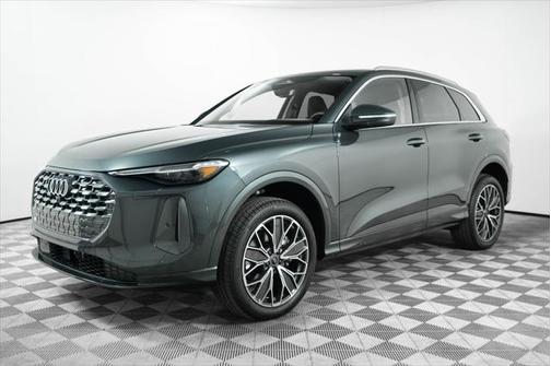 2025 Audi Q5 Premium Plus