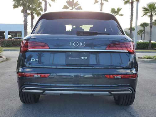 2021 Audi Q5 45 Premium Plus