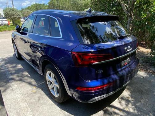 2024 Audi Q5 40 Premium