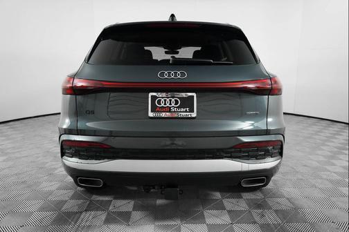 2025 Audi Q5 Premium TFSI quattro S tronic