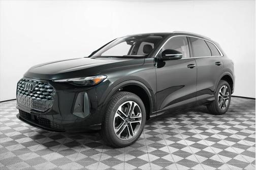 2025 Audi Q5 Premium
