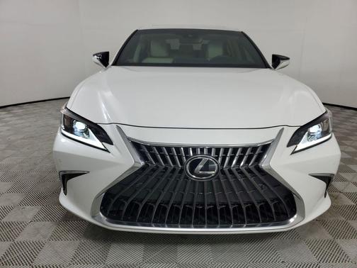 Eminent White Pearl 2023 Lexus ES 350 Base