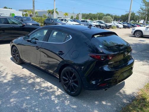 2021 Mazda Mazda3 FWD w/Premium Package