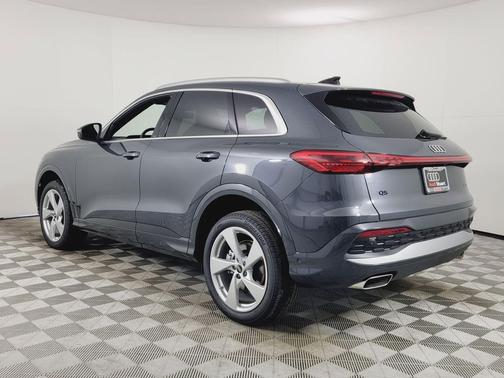 2025 Audi Q5 Premium Plus TFSI quattro S tronic