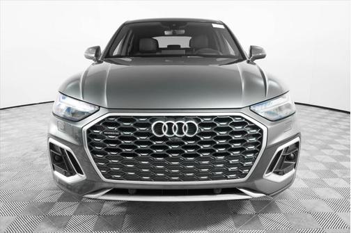 2022 Audi Q5 45 S line Prestige