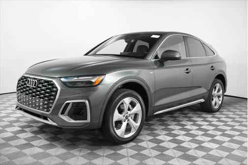 2022 Audi Q5 45 S line Prestige