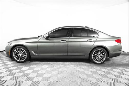 2018 BMW 540 540i