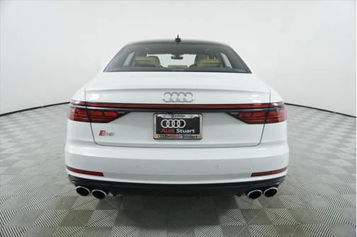 Glacier White 2020 Audi S8 4.0T
